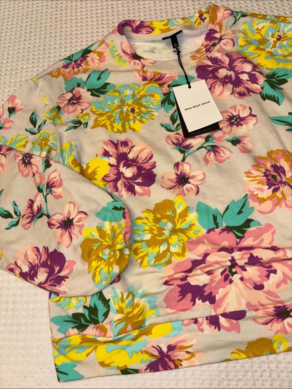 NEW Set! Who What Wear Garden Floral Sweatshirt L Elastic Waist Shorts M Lounge - Picture 7 of 15
